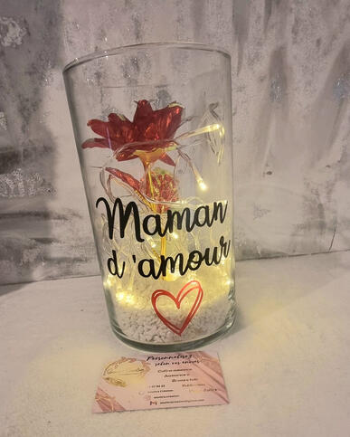 Vase lumineux - 15 €