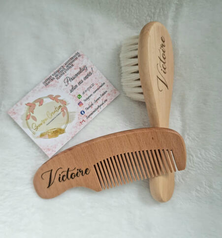Ensemble brosse / peigne - 13 €